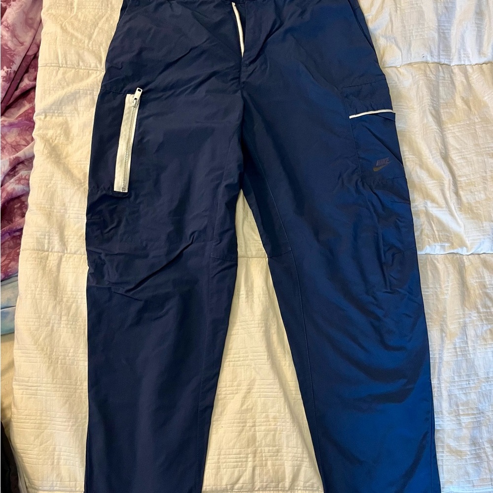 Nike Men's Essential Men’s utility pants Dark Blue Cargo Pants.
